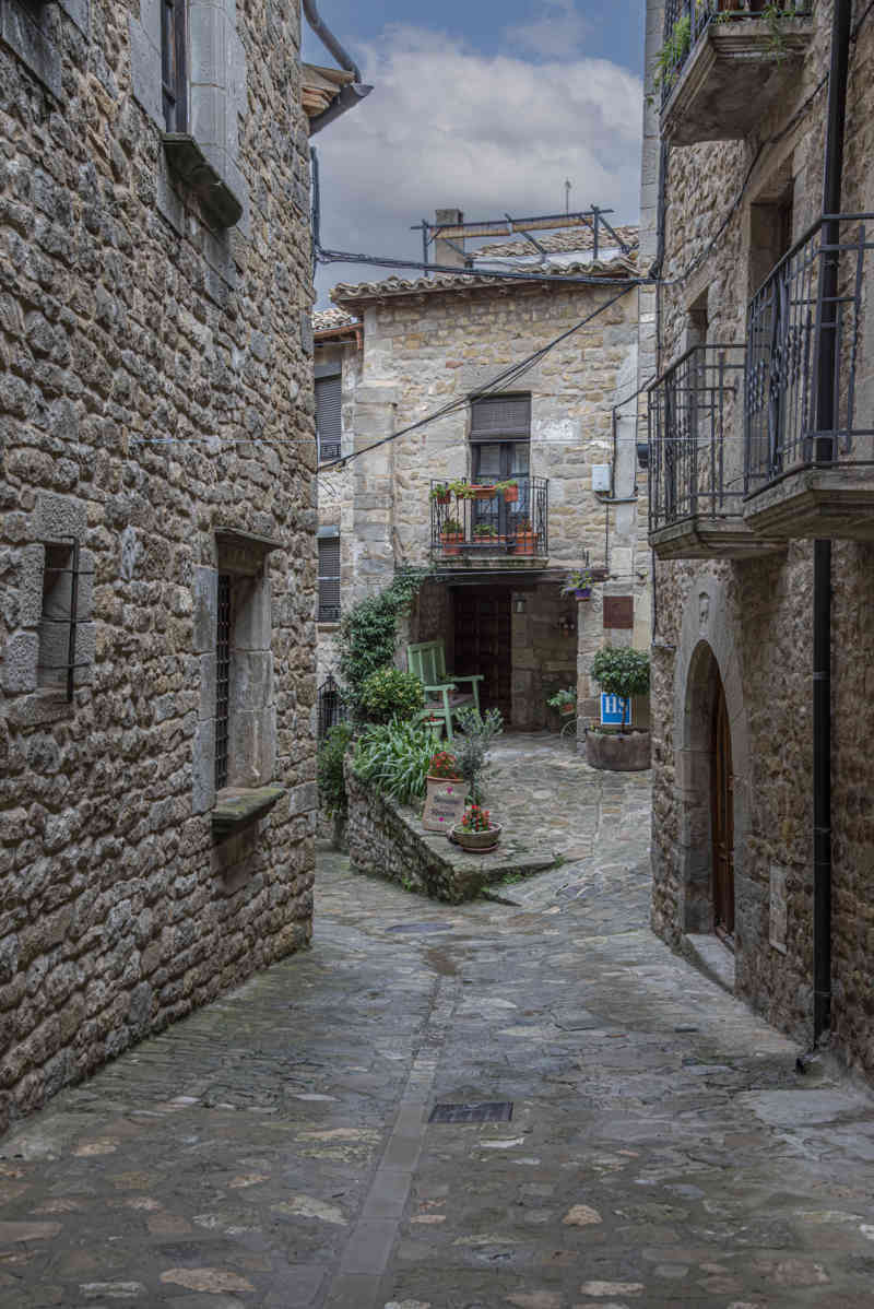 Zaragoza - Sos del Rey Católico 49.jpg